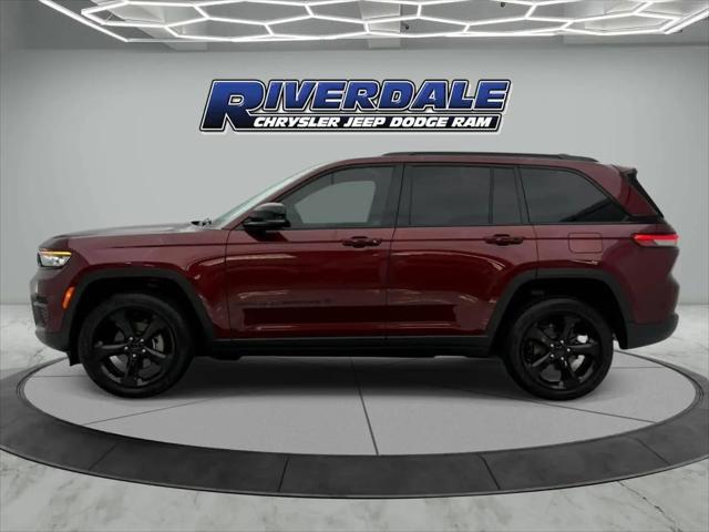 2025 Jeep Grand Cherokee Altitude X 4x4