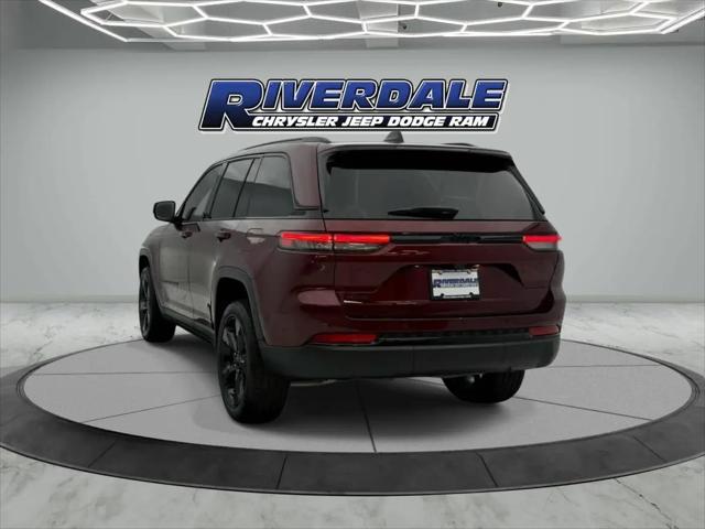 2025 Jeep Grand Cherokee Altitude X 4x4