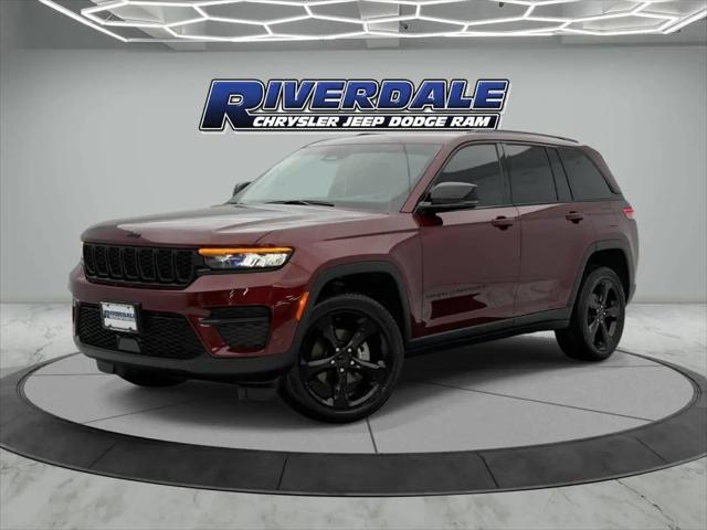 2025 Jeep Grand Cherokee Altitude X 4x4