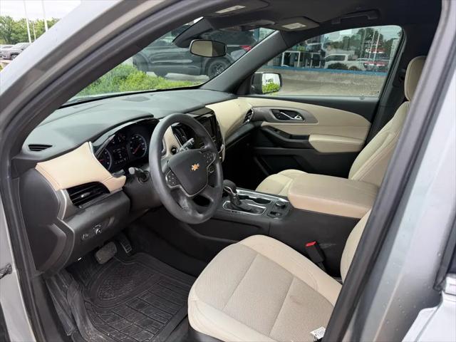 2023 Chevrolet Traverse AWD LS