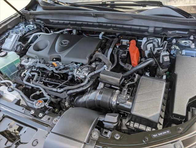 2025 Mazda CX-50 Hybrid Preferred Package