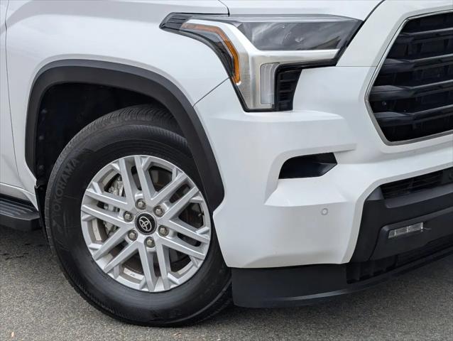 2025 Toyota Sequoia SR5