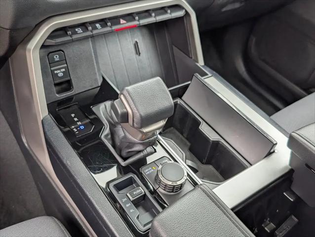 2025 Toyota Sequoia SR5