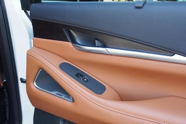 2025 INFINITI QX60 SENSORY AWD
