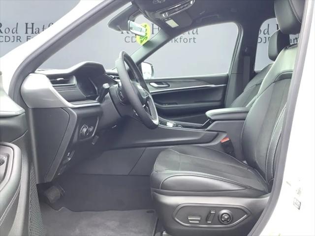 2026 Jeep Grand Cherokee L Altitude 4x4