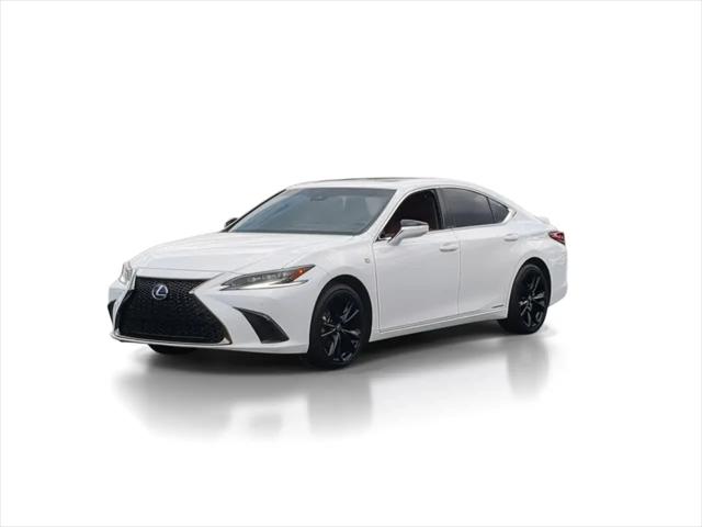 2022 Lexus ES 300h F SPORT