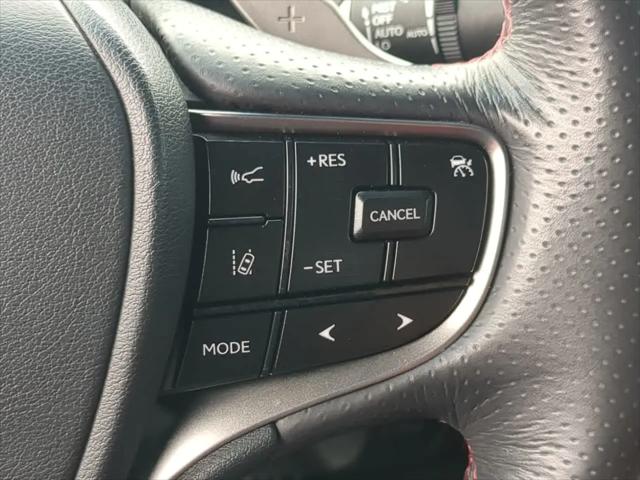 2022 Lexus ES 300h F SPORT