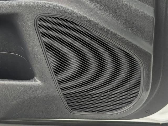 2022 Lexus ES 300h F SPORT