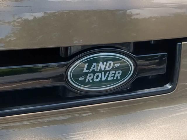 2025 Land Rover Defender 110 P400 S