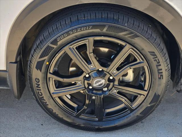 2023 Nissan Kicks SV Xtronic CVT