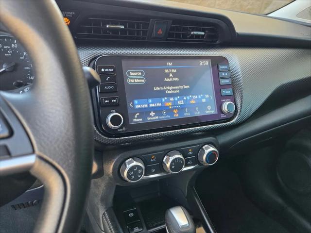 2023 Nissan Kicks SV Xtronic CVT