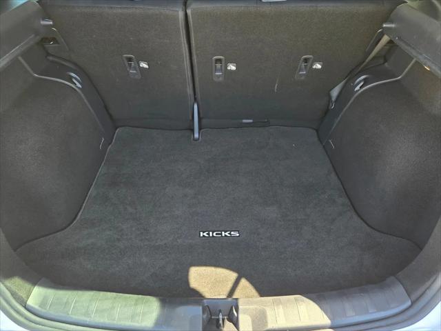 2023 Nissan Kicks SV Xtronic CVT