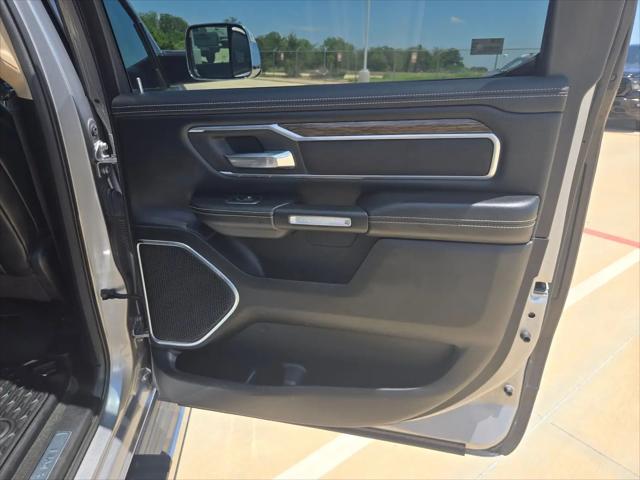 2020 Ram 1500 Laramie Crew Cab 4x4 5'7" Box