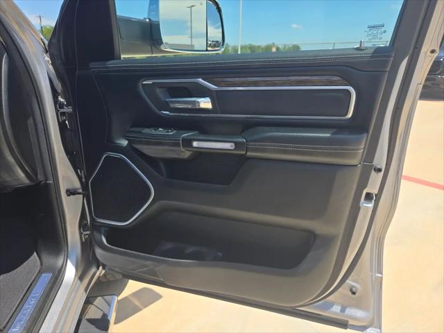 2020 Ram 1500 Laramie Crew Cab 4x4 5'7" Box