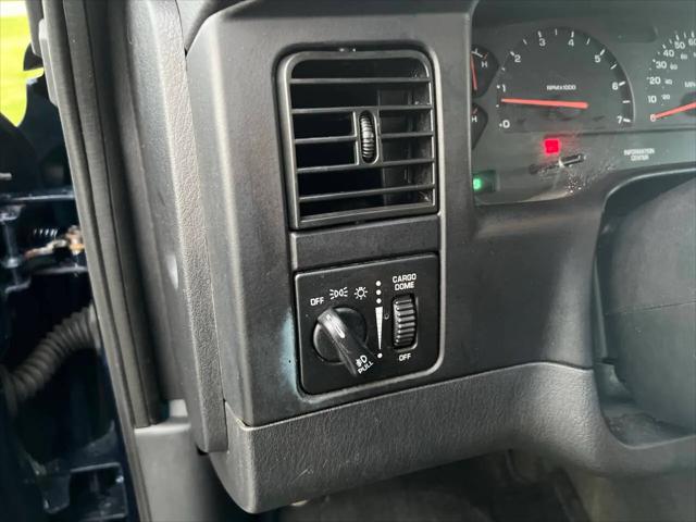 2002 Dodge Dakota Sport