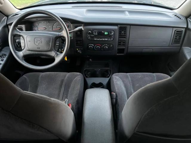 2002 Dodge Dakota Sport