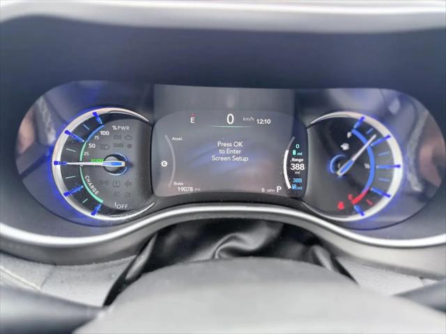 2023 Chrysler Pacifica Hybrid Touring L