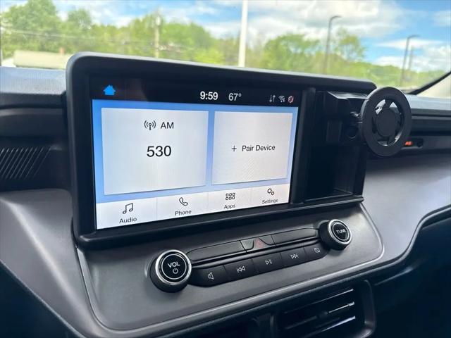 2022 Ford Maverick XL