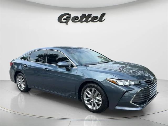 2022 Toyota Avalon XLE