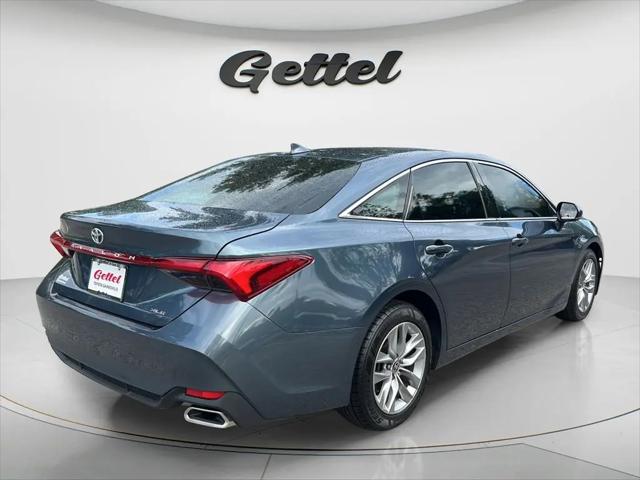2022 Toyota Avalon XLE