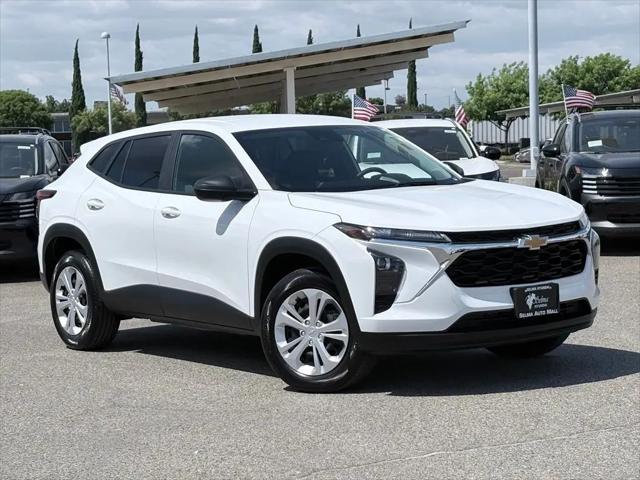 2025 Chevrolet Trax FWD LS
