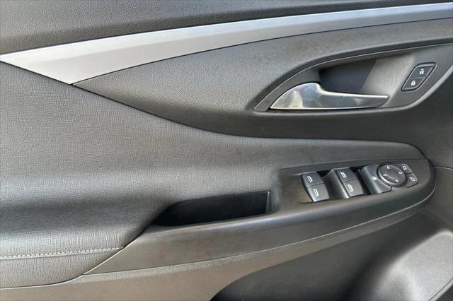 2025 Buick NV Preferred FWD