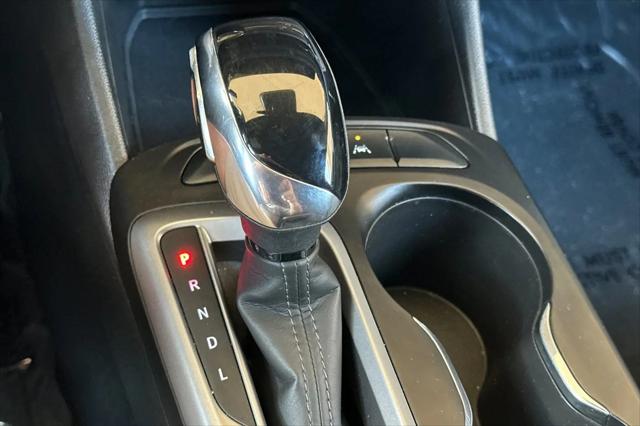 2025 Buick NV Preferred FWD