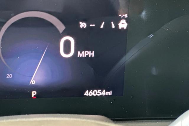 2025 Buick NV Preferred FWD