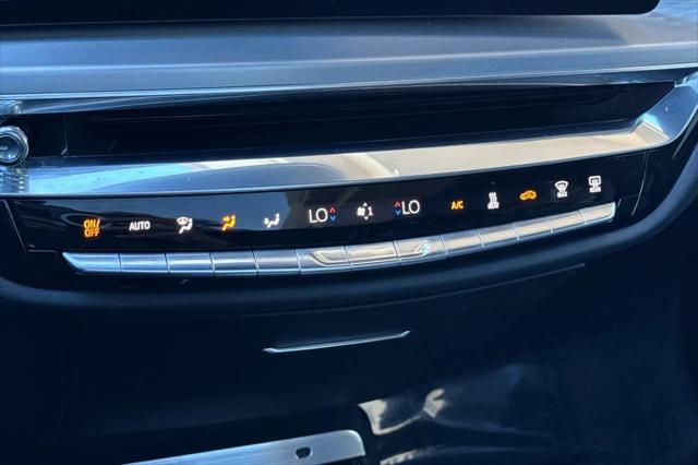 2024 Cadillac iQ Luxury w/1SC