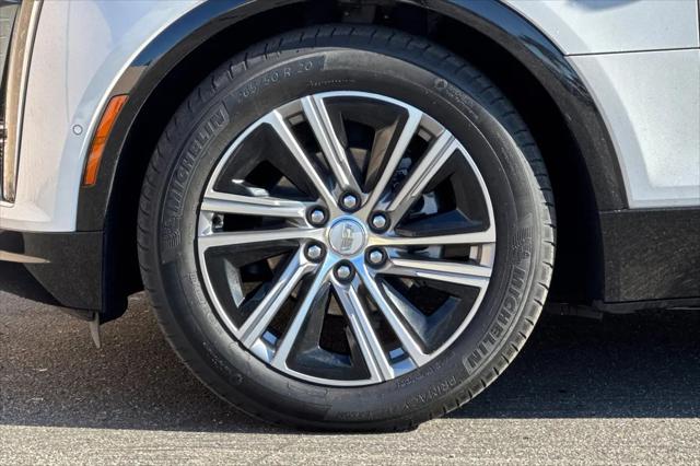 2024 Cadillac iQ Luxury w/1SC