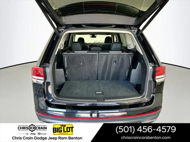 2025 Volkswagen Atlas 2.0T SE w/Technology