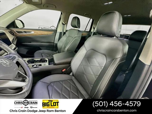 2025 Volkswagen Atlas 2.0T SE w/Technology