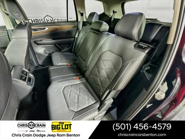 2025 Volkswagen Atlas 2.0T SE w/Technology