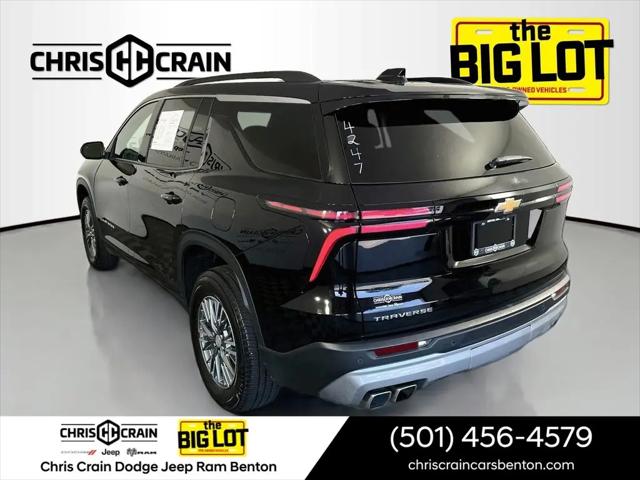 2025 Chevrolet Traverse FWD LT