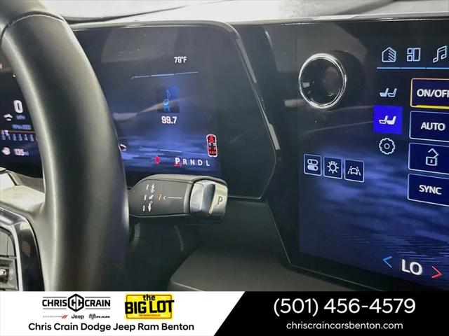 2025 Chevrolet Traverse FWD LT