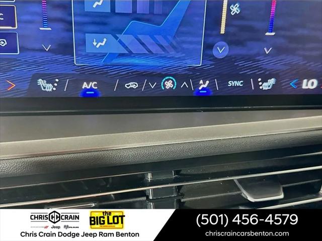2025 Chevrolet Traverse FWD LT
