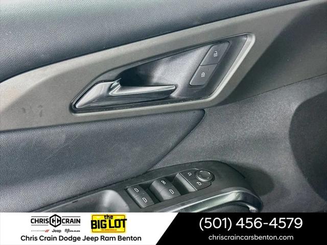 2025 Chevrolet Traverse FWD LT