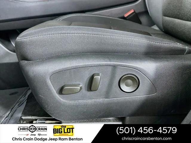 2025 Chevrolet Traverse FWD LT