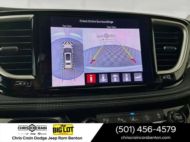 2023 Chrysler Pacifica Touring L AWD