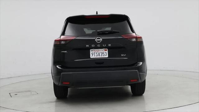 2024 Nissan Rogue SV FWD