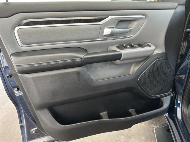 2020 Ram 1500 Big Horn Crew Cab 4x4 5'7" Box