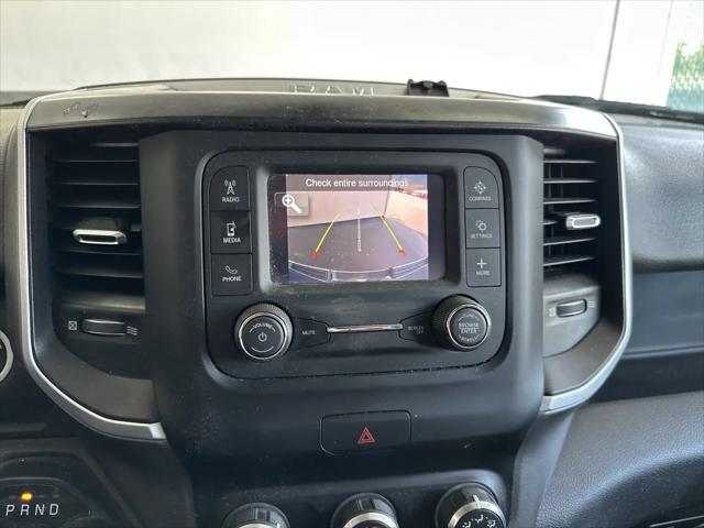 2020 Ram 1500 Big Horn Crew Cab 4x4 5'7" Box