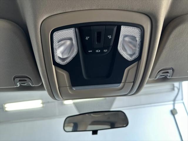 2020 Ram 1500 Big Horn Crew Cab 4x4 5'7" Box