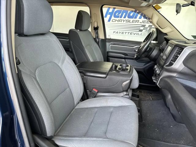 2020 Ram 1500 Big Horn Crew Cab 4x4 5'7" Box