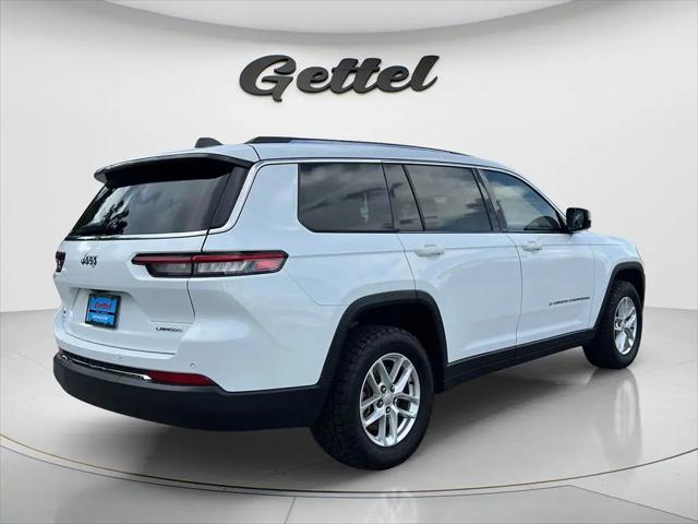 2022 Jeep Grand Cherokee L Laredo 4x2