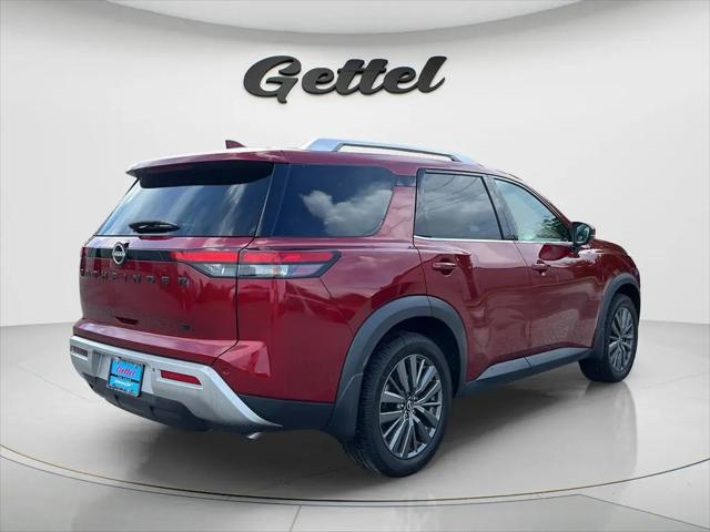 2022 Nissan Pathfinder SL 2WD