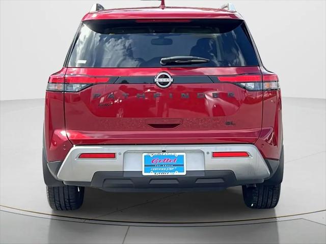 2022 Nissan Pathfinder SL 2WD