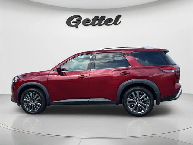 2022 Nissan Pathfinder SL 2WD