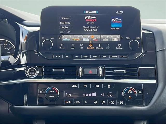 2022 Nissan Pathfinder SL 2WD