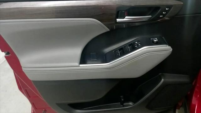 2023 Toyota Highlander Hybrid Limited